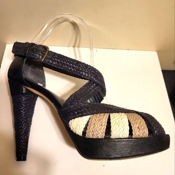 Stuart Weitzman Bradford Black Woven Leather Straps Platform Sandals sz.8.5 $375 - Picture 6 of 11